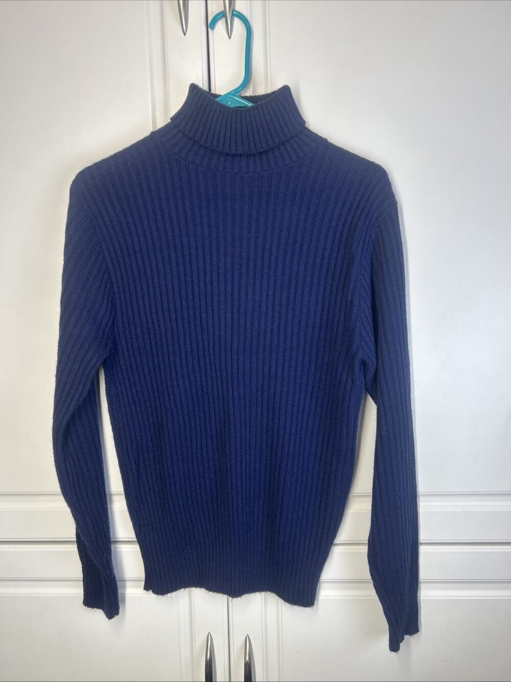 Vintage 60s 70s Huntingdon Mills Orlon Ribbed Turtleneck Sweater Navy Blue M